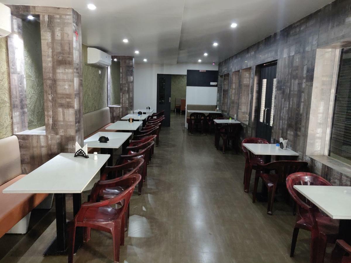Hotel Jagat Siliguri Εξωτερικό φωτογραφία